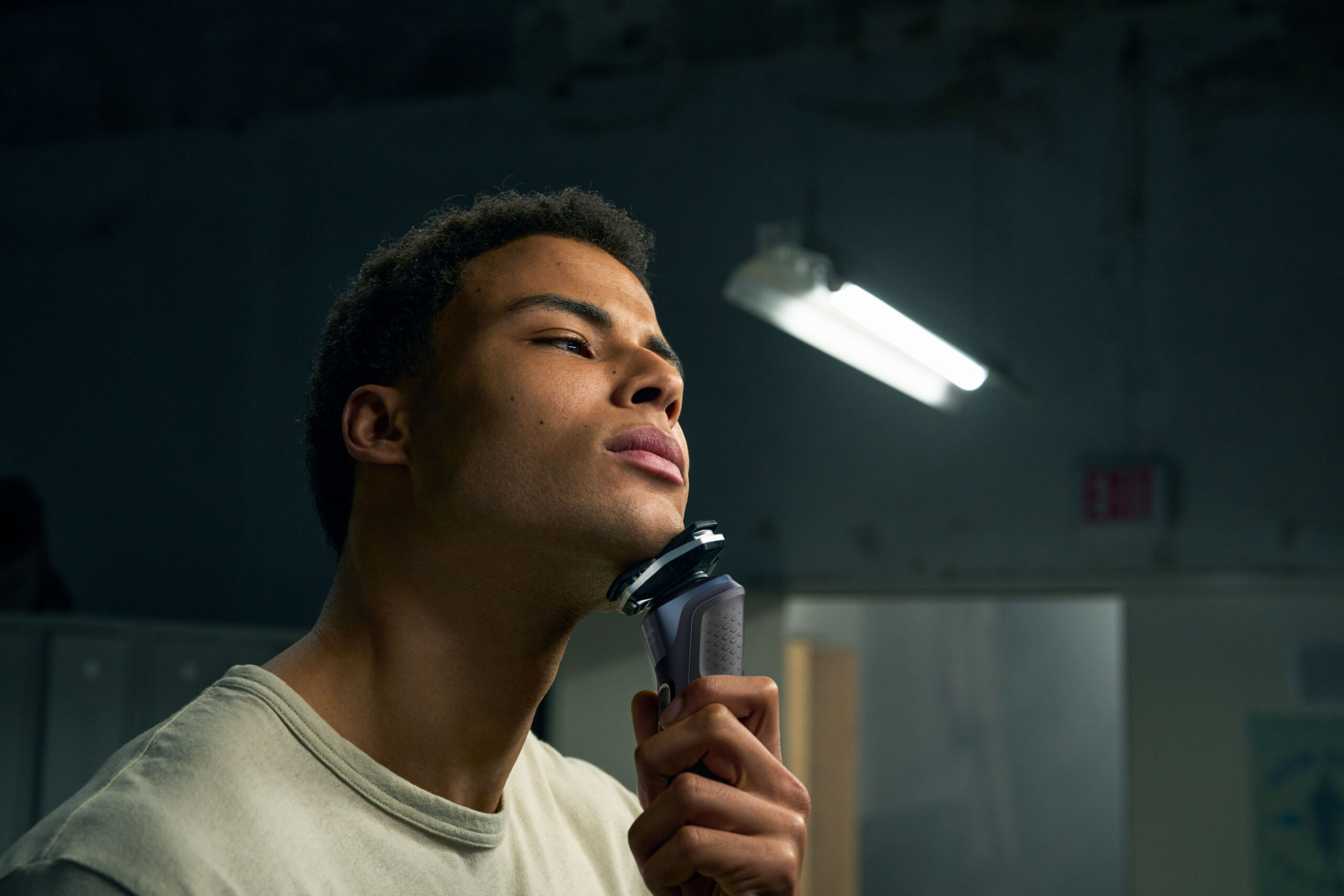 Philips SHAVER Series 5000 S5885/10 scheerapparaat Roterend scheerapparaat Trimmer Zwart, Blauw - Afbeelding 4